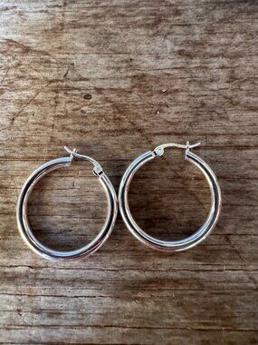 925 Sterling Silver Large Thick Tube Hoop Earrings 1.25” 9.55g Pierced Women
